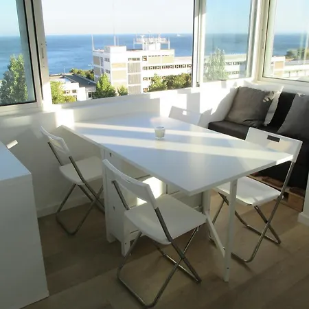 Beach House Paco de Arcos